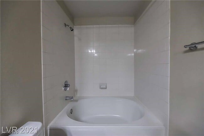 Building Photo - 2900 Sunridge Heights Pkwy