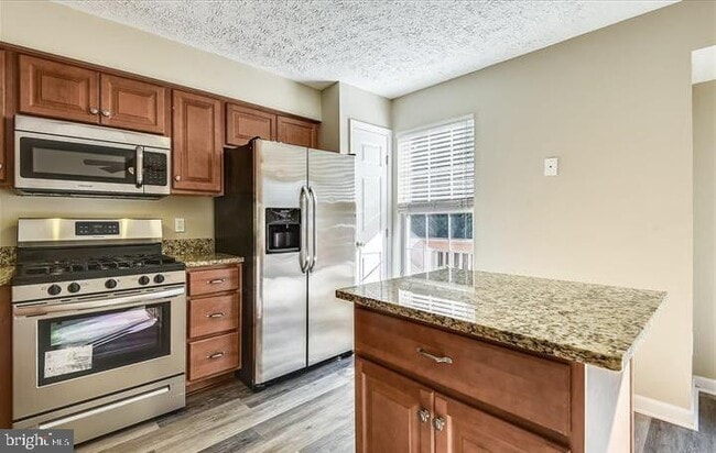 Foto del edificio - 2554 Summers Ridge Dr