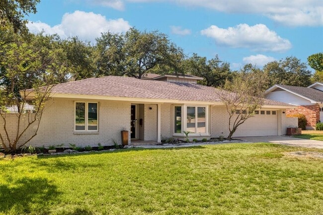Building Photo - 4107 Tablerock Dr