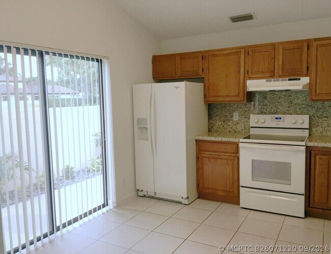 Foto del edificio - 3095 Inglewood Terrace
