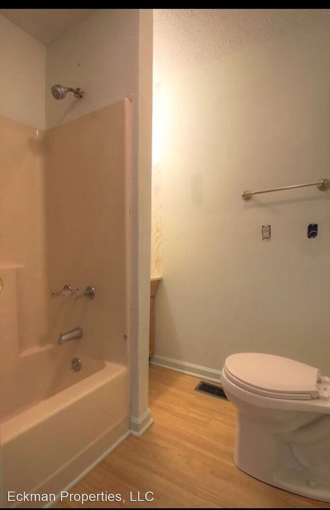 Foto del edificio - 2 br, 1 bath House - 848 Bryan Ave