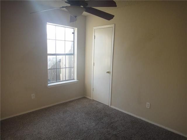 Building Photo - 504 Kings Way Dr