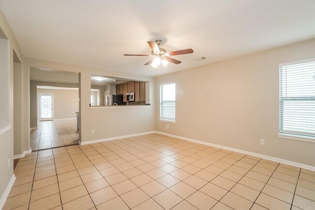 Foto del edificio - 21307 Shadow River Ln