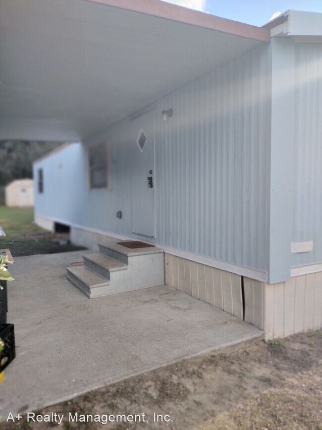 Foto del edificio - 2 br, 1 bath House - 4906 W. Trinity Pl