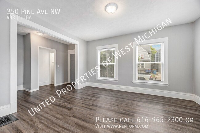 Foto del edificio - Available Now | 4 Bedroom 1.5 Bath Single ...