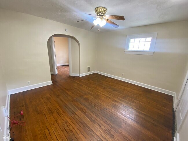 Foto del edificio - 621 Tecumseh St