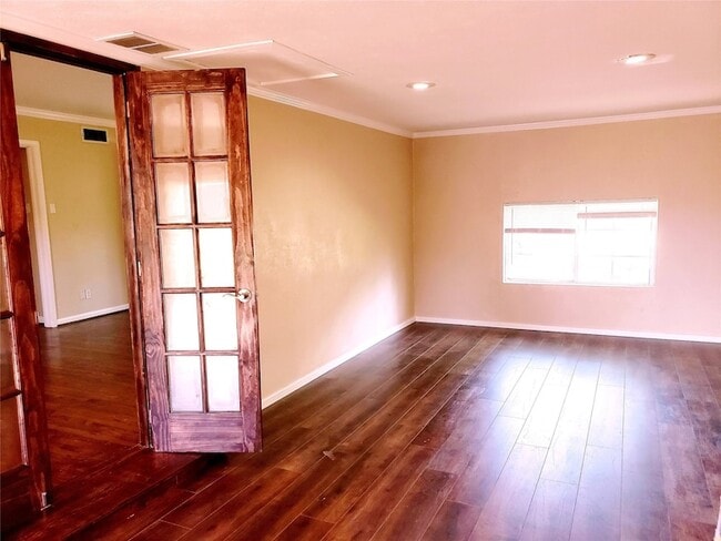 Foto del edificio - 3309 San Marcus Ave
