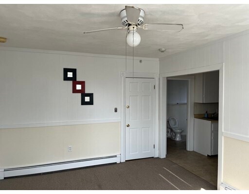 Building Photo - 27 4th St