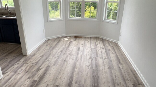 Foto del edificio - Christiansburg 3 BR / 2.5 BA, Available fo...