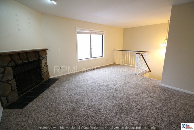 Building Photo - 8050 Pioneer Dr