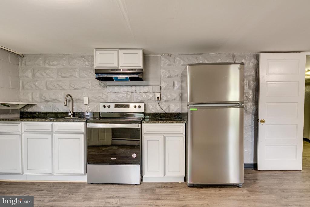 2537 Gallows Rd, Dunn Loring, VA 22027 House Rental in Dunn Loring