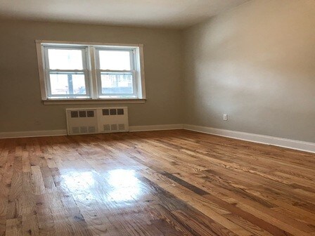 Building Photo - 2471 Coyle St