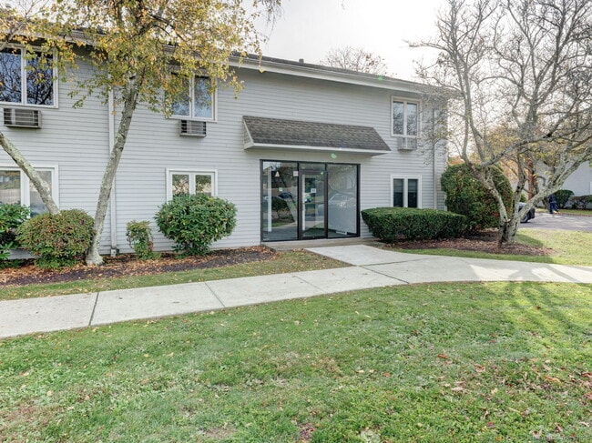 Foto del edificio - 105 Florence Rd