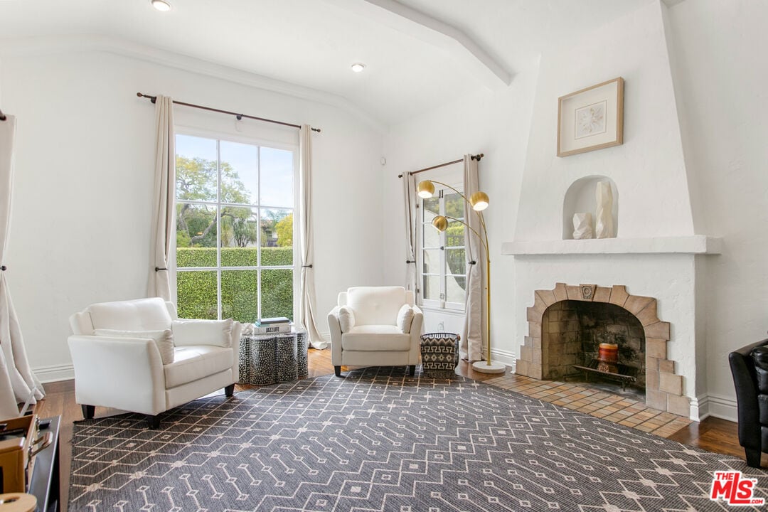 Foto principal - 460-460 N Alfred St