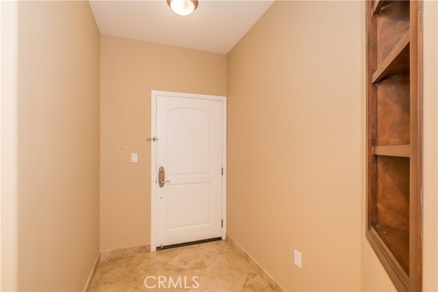 Foto del edificio - 4551 Coldwater Canyon Ave