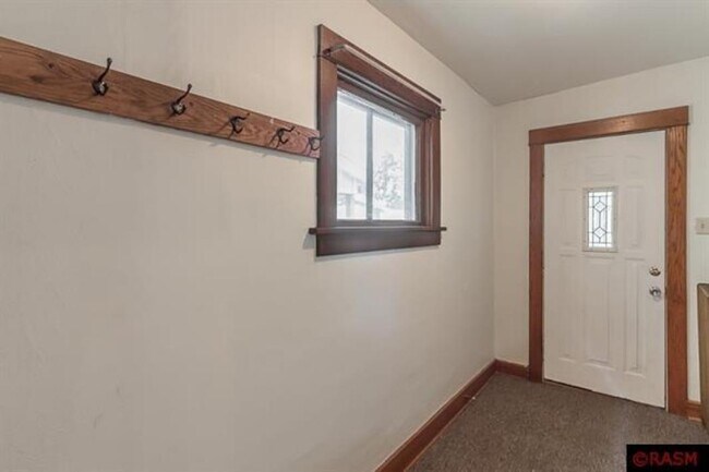 Foto del edificio - 625 N 2nd St