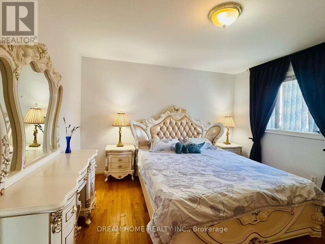 Primary Photo - 135 Calvington Dr