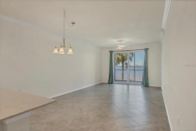 Building Photo - 910 Tidewater Shores Loop