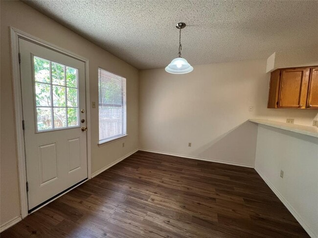Building Photo - 12919 Humphrey Dr