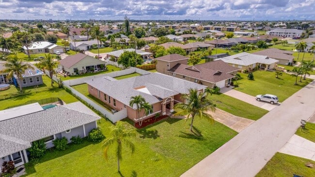 Photo - 4539 SW 6th Pl House