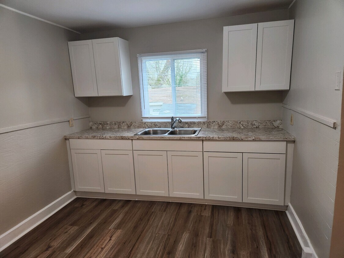 Foto principal - 4216 Mansion Ave