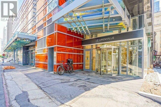 Building Photo - 7-4807 Grenville St