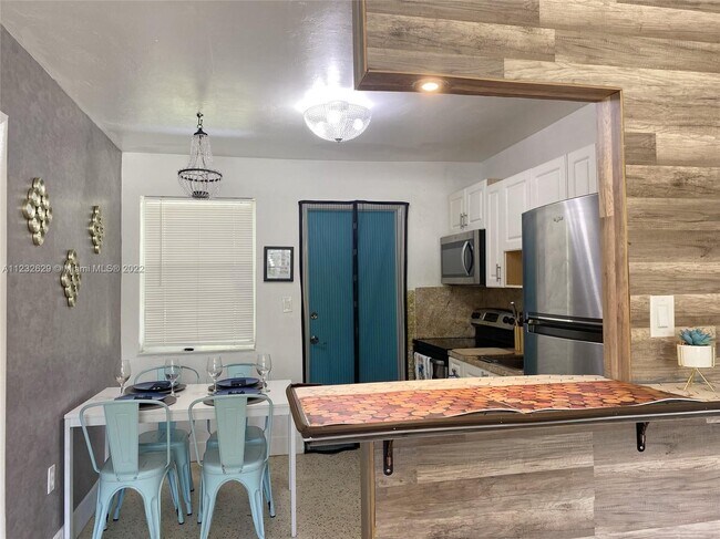 Foto del edificio - 3993 NW 163rd St