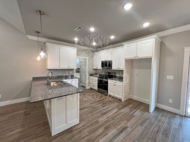 Building Photo - Single-Family Home- Bella Vista- Spacious ...