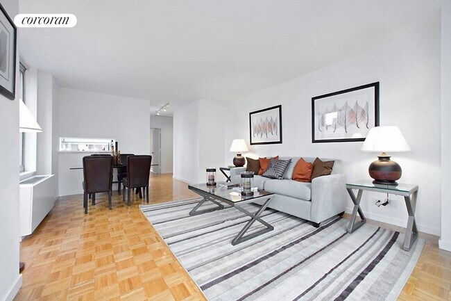 Foto del edificio - 145 E 48th St