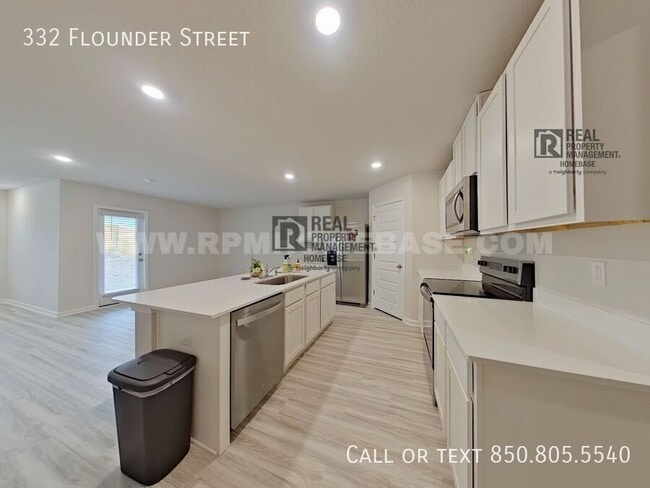 Foto del edificio - 332 Flounder St