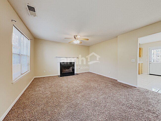 Building Photo - 3809 Tidewater Way NW