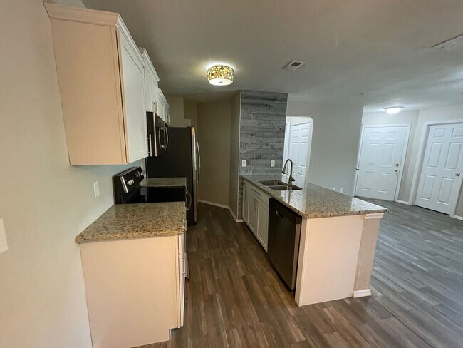Building Photo - 627 Dory Lane Unit 104