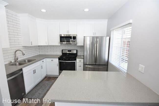 Foto del edificio - 2 br, 1.5 bath House - Newly Renovated 2 b...