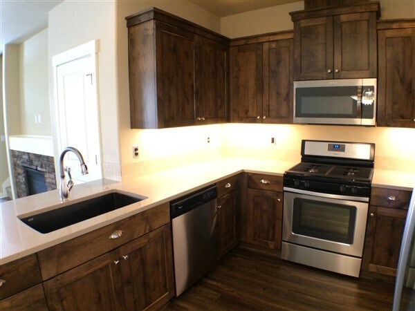Foto del edificio - 3 Bedroom / 2.5 Bathroom Townhouse in McCa...