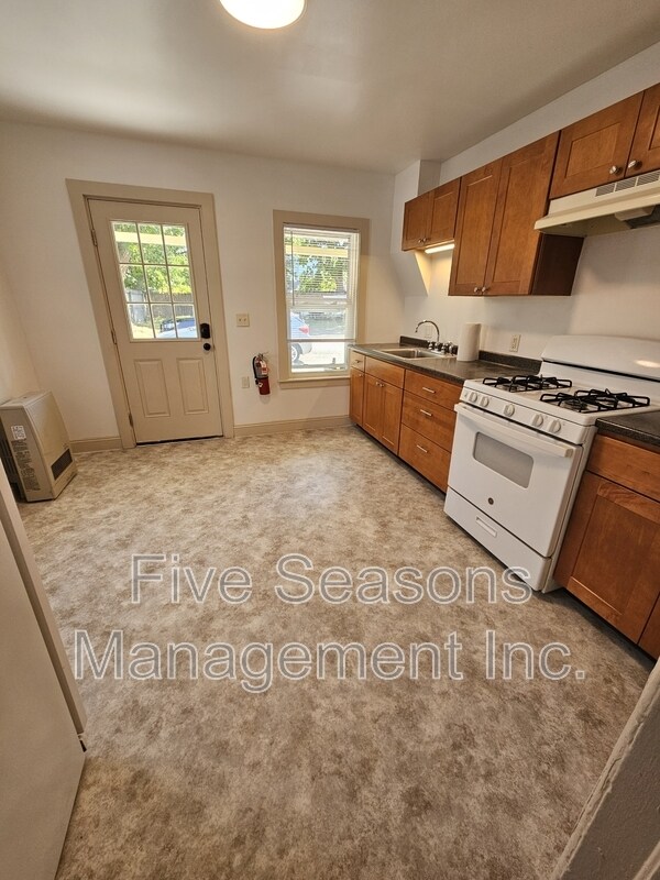 Foto del edificio - 206-208-208 N Champlain St