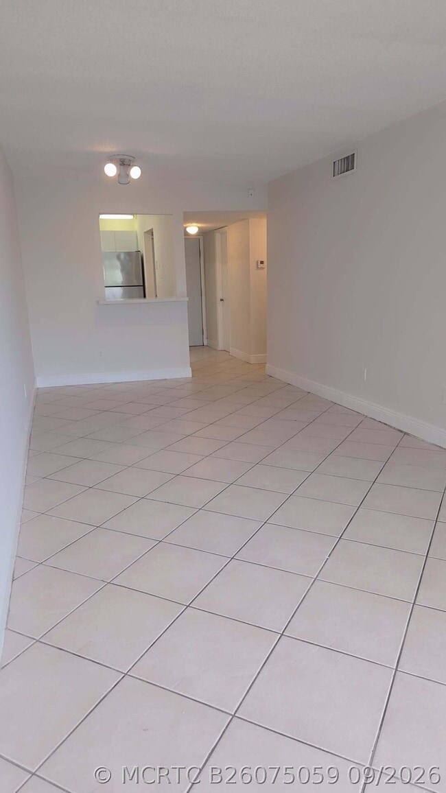 Building Photo - 4121 Stirling Rd