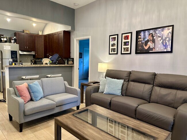 Foto del edificio - 8101 SW 22nd Ct