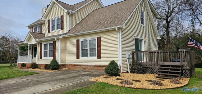 Foto del edificio - 140 Teal Park Ln