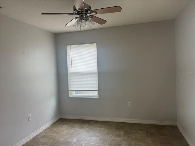 Foto del edificio - 1785 College Park Dr