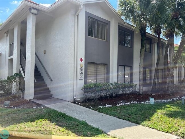 Building Photo - 3235 Coral Lake Way