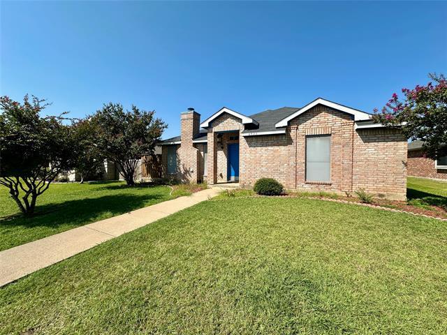 Foto del edificio - 6923 Todd Ln