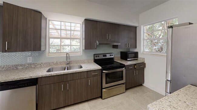 Foto del edificio - 490 NW 90th St