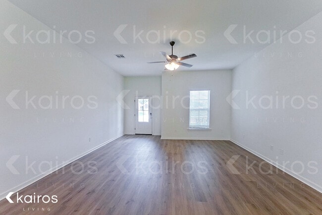 Building Photo - 101 Teddy Ln