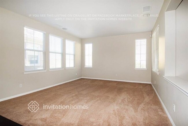 Foto del edificio - 45463 Moose Ct