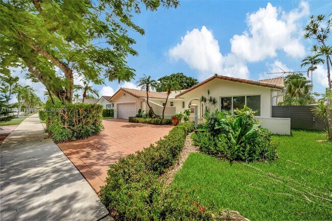 Foto del edificio - 353 SW 133rd Pl