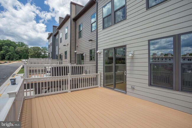 Building Photo - 9314 Sweet Bay Magnolia Ct