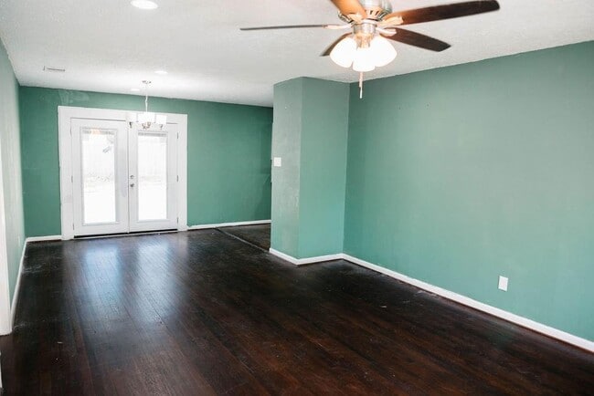 Building Photo - 2032 Vince St