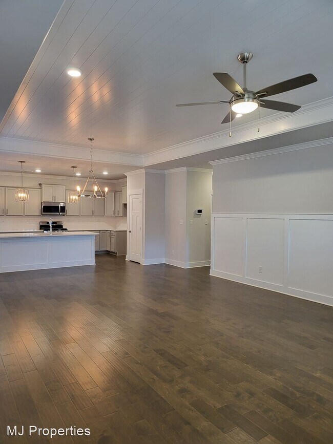 Building Photo - 4 br, 3 bath House - 124 Keller Dr