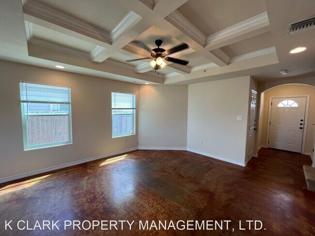 Foto del edificio - 3 br, 2.5 bath House - 16832 DANCING AVA #1