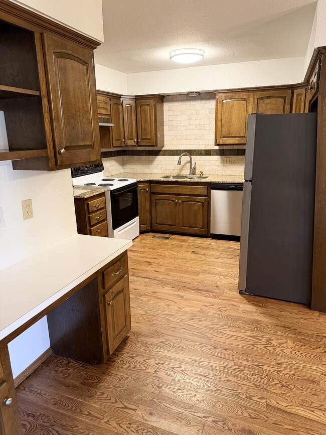 Building Photo - 12329 Cedar Springs Ln